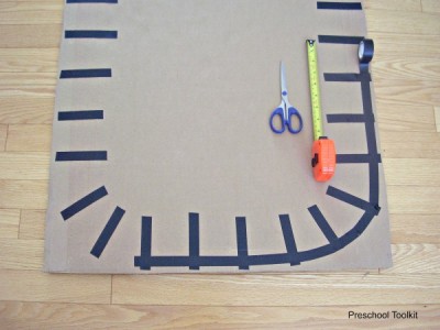 Train tracks kids craft