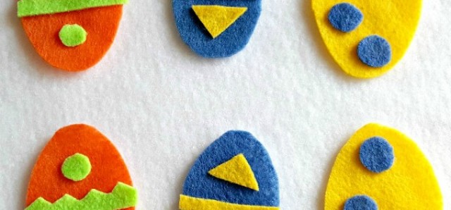 Decorating felt eggs sorting and creating activity for toddlers and preschoolers - Preschool Toolkit