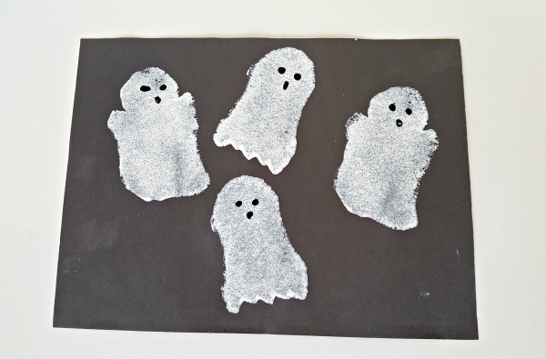 Halloween art activity for kids