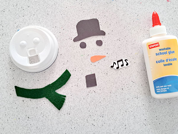 preschool winter snowman craft with recyclable lid