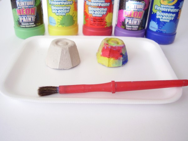 Supplies for a colorful spider craft