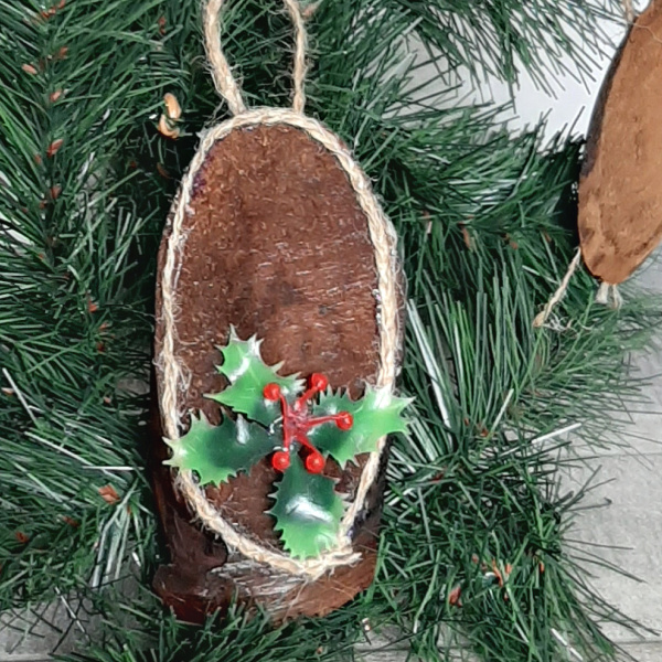 Decorate wood ornaments with festive trim