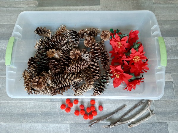 Christmas sensory bin for toddler and preschooler