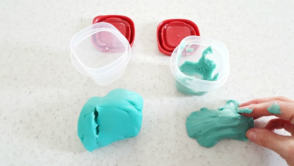 Uncooked play dough recipe for kids activities