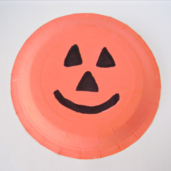 How to Make a Pumpkin Puzzle with a Paper Plate » Preschool Toolkit