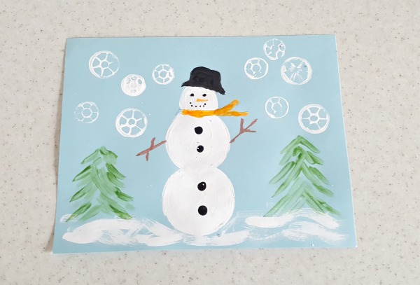 Kids Christmas book and painting activity