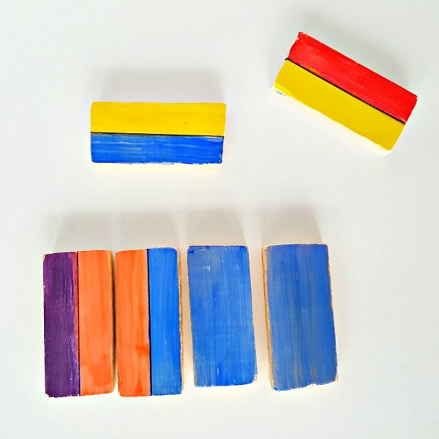 Wood blocks painting and sorting math activity for preschoolers