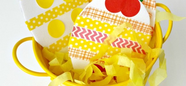 Foam tray Easter egg craft for preschoolers - Preschool Toolkit