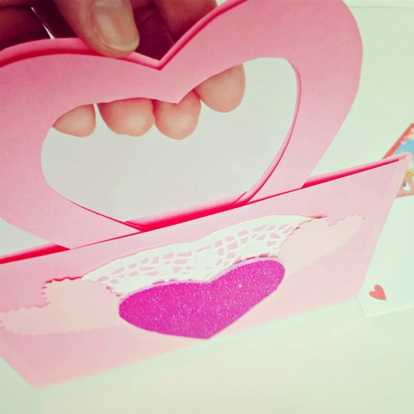 Valentine preschool mailbag craft