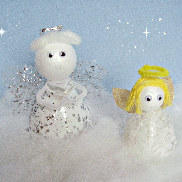 Kids can make a choir of angels Christmas decoration
