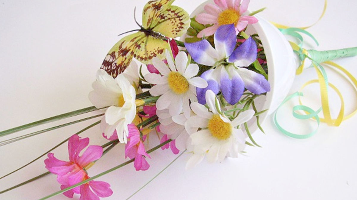 easy flower craft for kids to make for Mother's Day