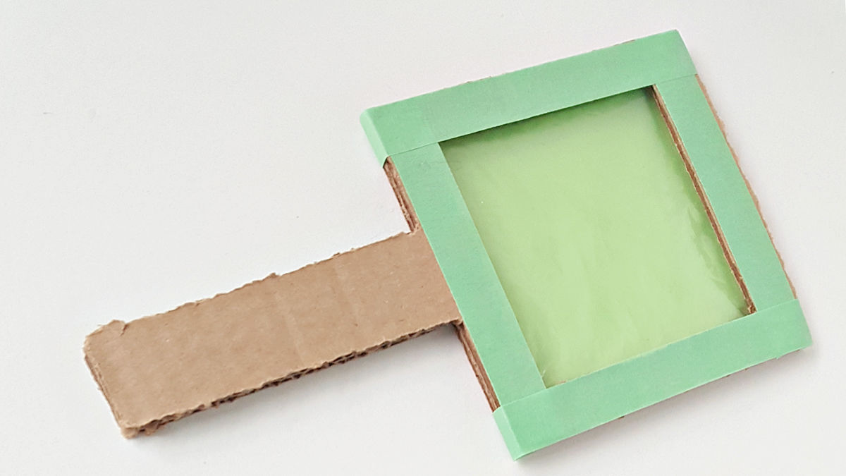 explore colors with a homemade cardboard color viewer