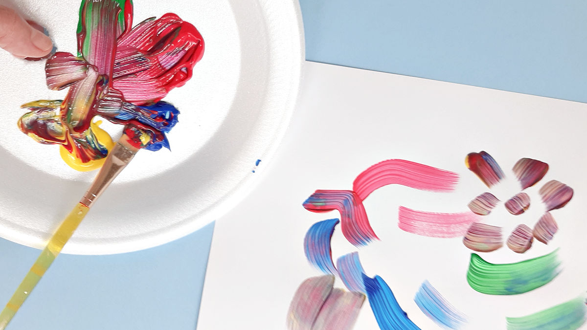 make a paint palette with a foam plate for kids process art activity