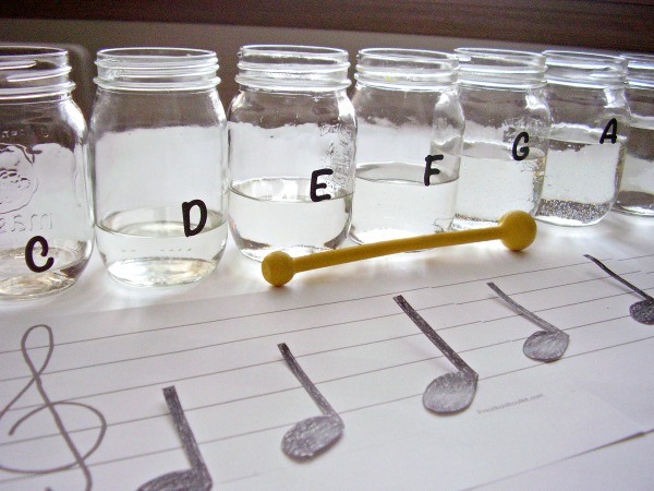 kids musical scale with mason jars