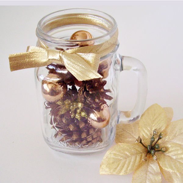 kids craft with pine cones