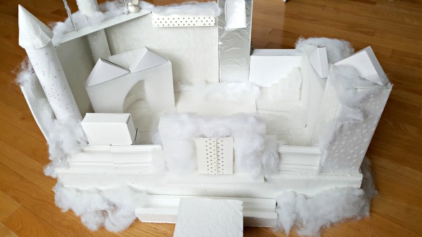 Winter castle STEAM activity for preschoolers