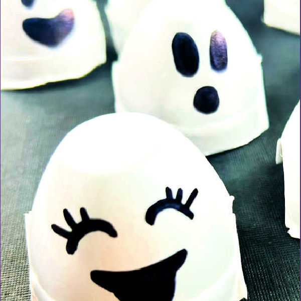 ghost craft with recycled paper egg carton